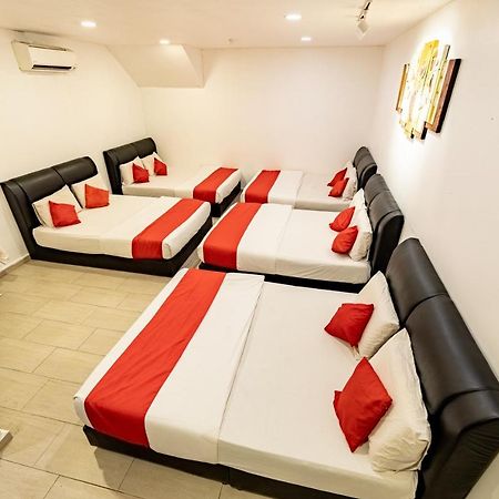 Mary J Hotel Family 10 Pax Room 哥打巴鲁 外观 照片
