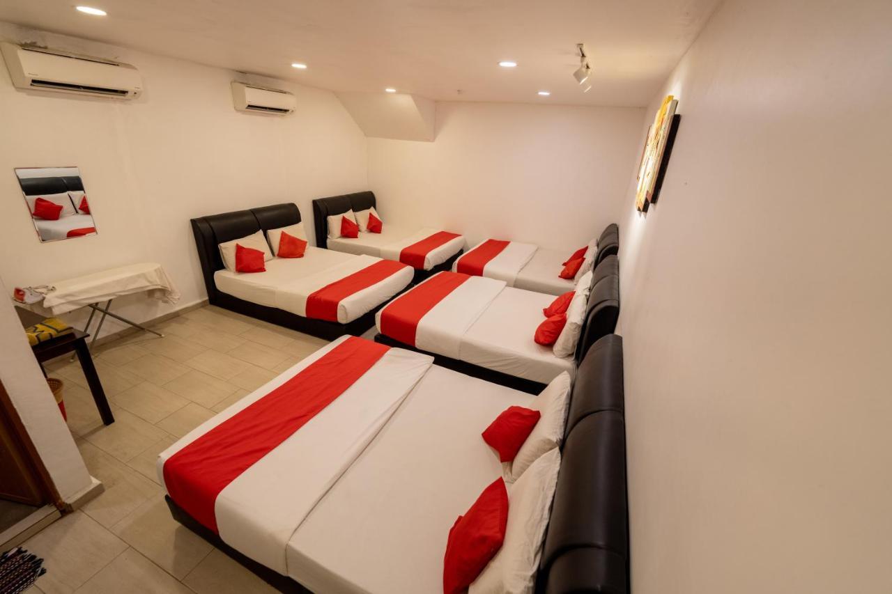 Mary J Hotel Family 10 Pax Room 哥打巴鲁 外观 照片