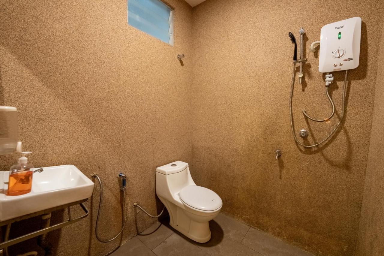 Mary J Hotel Family 10 Pax Room 哥打巴鲁 外观 照片